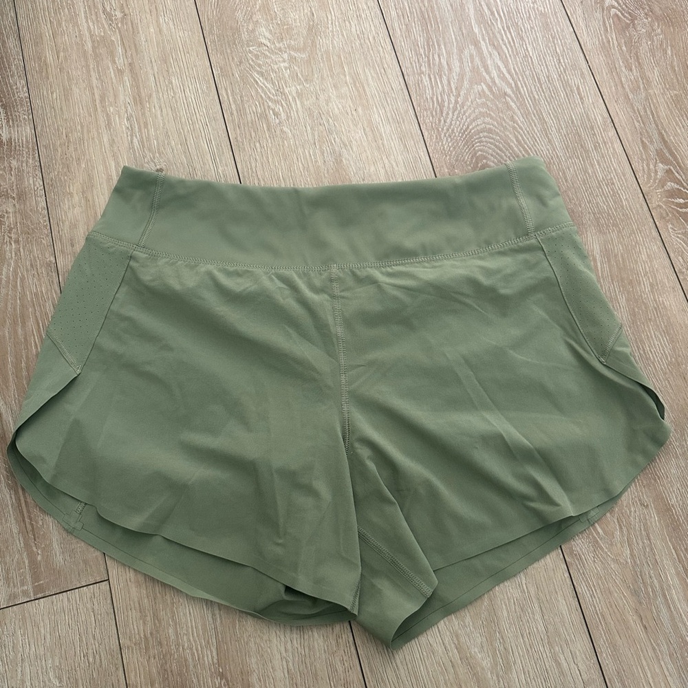 Athleta Sage Green Women's Athletic Shorts